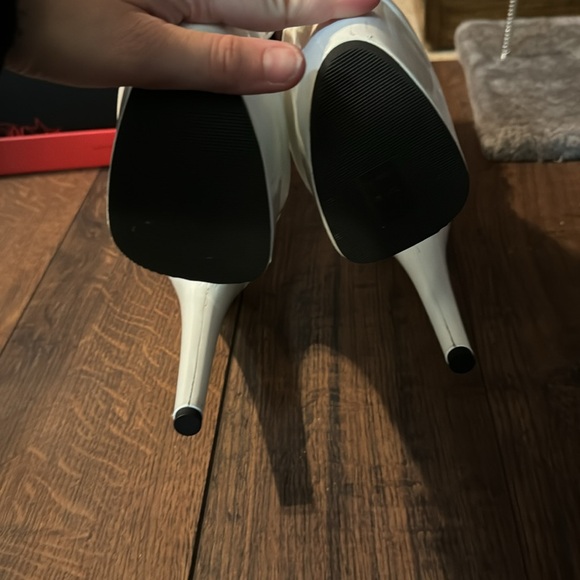 Lightly worn dancer boots - Picture 2 of 3